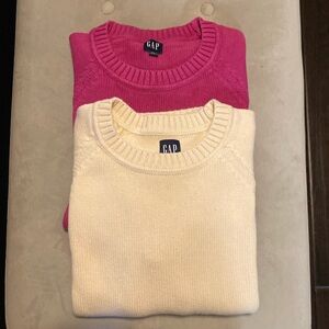Women’s GAP Sweaters.  XS slightly oversized. Comfortable Cotton